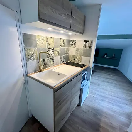Appartamento Sous Les Toits Du Parvis Niort Esterno foto